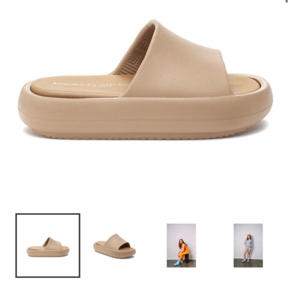 J Slides Platform Beach Sandals - Picture 4 of 6